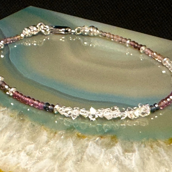 Herkimer Diamond, Tundura Sapphire set in Sterling Silver accent beads and clasp - Picture 2 of 7
